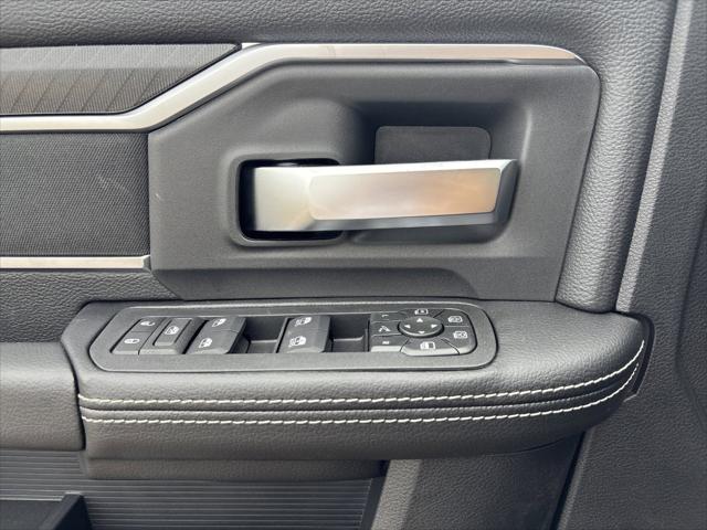 2026 Ram 3500 Big Horn Crew Cab 4x4 8' Box