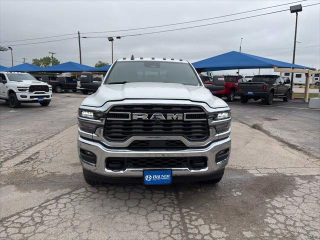 2026 RAM 2500 RAM 2500 TRADESMAN CREW CAB 4X4 64 BOX