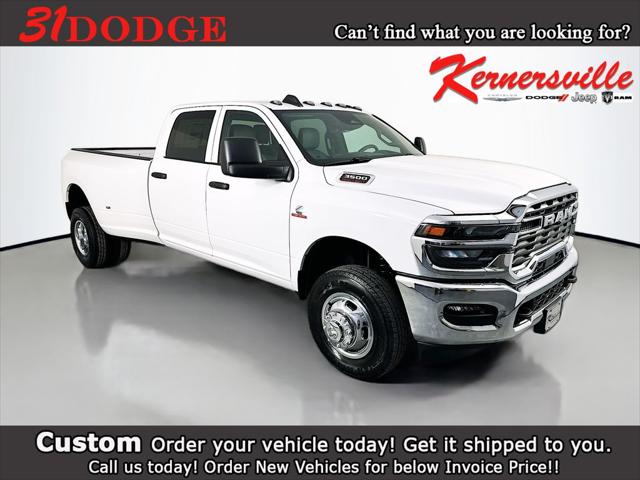 2026 RAM Ram 3500 RAM 3500 TRADESMAN CREW CAB 4X4 8 BOX