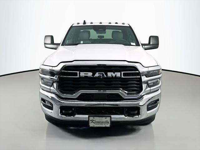 2026 RAM Ram 3500 RAM 3500 TRADESMAN CREW CAB 4X4 8 BOX