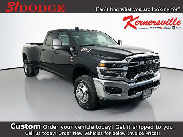 2026 RAM Ram 3500 RAM 3500 TRADESMAN CREW CAB 4X4 8 BOX