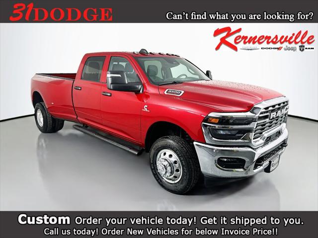 2026 RAM Ram 3500 RAM 3500 TRADESMAN CREW CAB 4X4 8 BOX