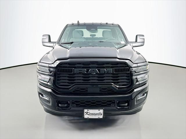 2026 RAM 3500 RAM 3500 BIG HORN CREW CAB 4X4 8 BOX