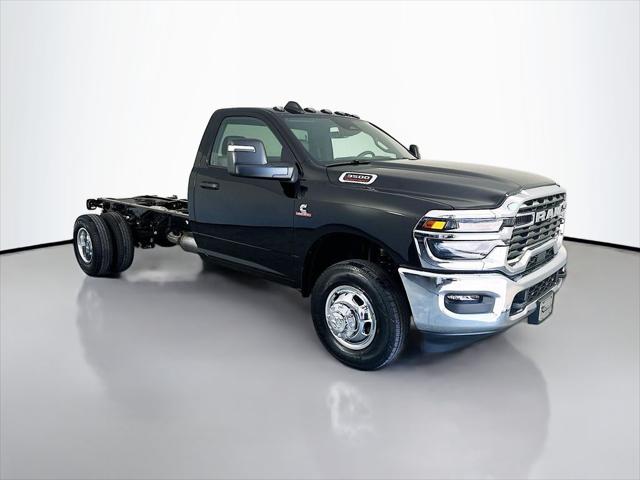 2026 RAM Ram 3500 Chassis Cab RAM 3500 TRADESMAN CHASSIS REGULAR CAB 4X2 84 CA