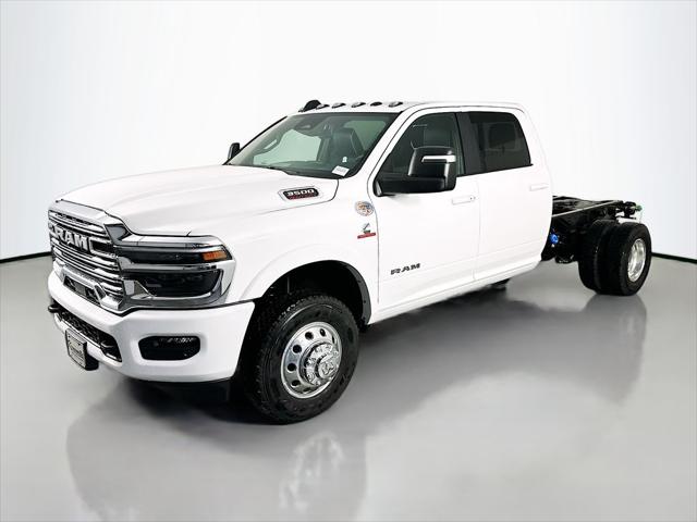 2026 RAM Ram 3500 Chassis Cab RAM 3500 BIG HORN CREW CAB CHASSIS 4X4 60 CA