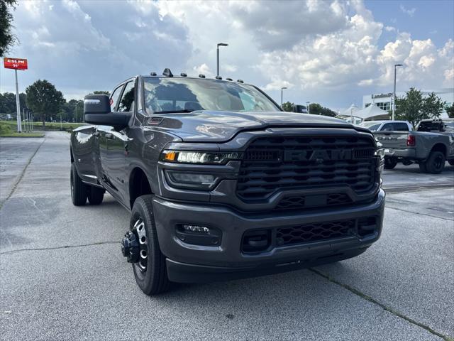 2026 RAM 3500 RAM 3500 BIG HORN CREW CAB 4X4 8 BOX
