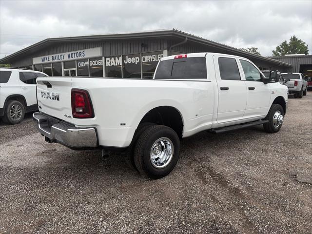 2026 Ram 3500 Tradesman Crew Cab 4x4 8' Box