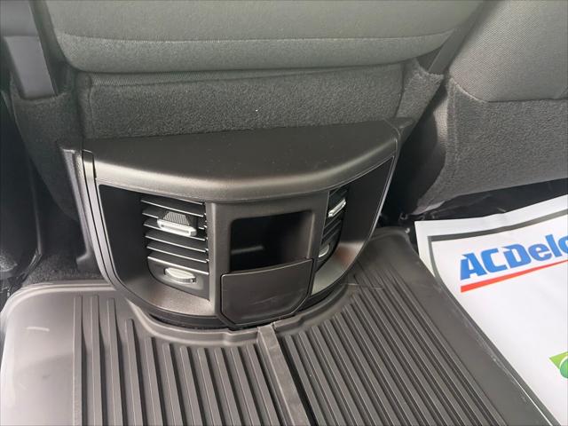 2026 Ram 3500 Tradesman Crew Cab 4x4 8' Box