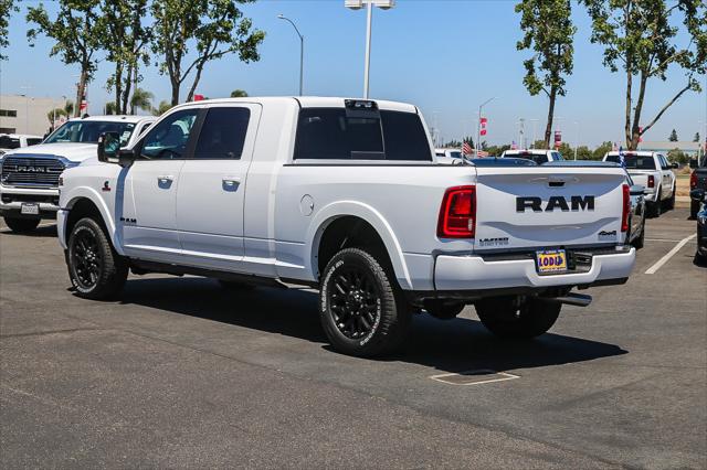 2026 RAM 3500 RAM 3500 LIMITED MEGA CAB 4X4 64 BOX