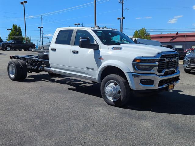 2026 RAM 5500 Chassis RAM 5500 BIG HORN CHASSIS CREW CAB 4X4 84 CA