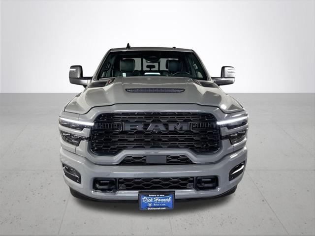2026 RAM 3500 RAM 3500 LIMITED CREW CAB 4X4 64 BOX