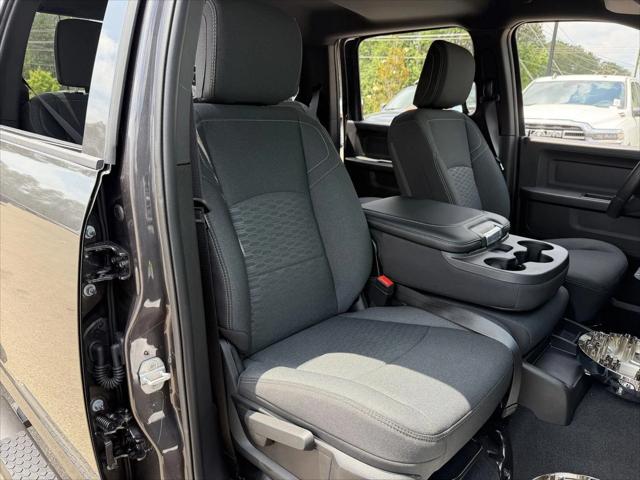 2026 Ram 3500 Tradesman Crew Cab 4x4 8' Box