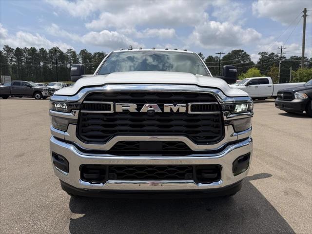 2026 RAM Ram 2500 RAM 2500 TRADESMAN CREW CAB 4X4 64 BOX
