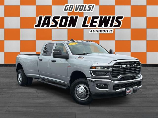 2026 RAM Ram 3500 RAM 3500 TRADESMAN CREW CAB 4X4 8 BOX