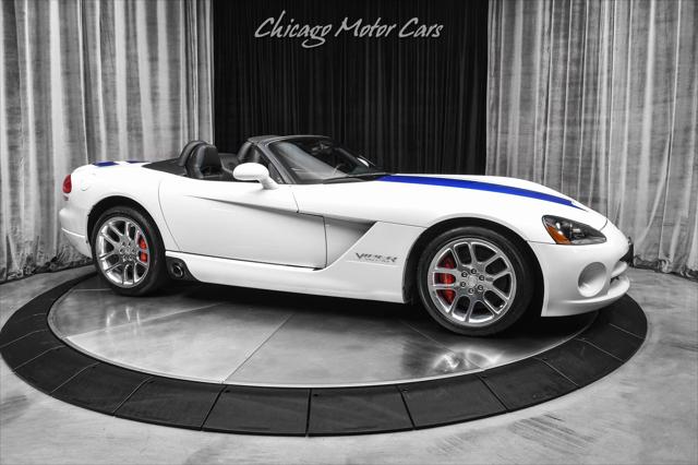 2005 Dodge Viper SRT10