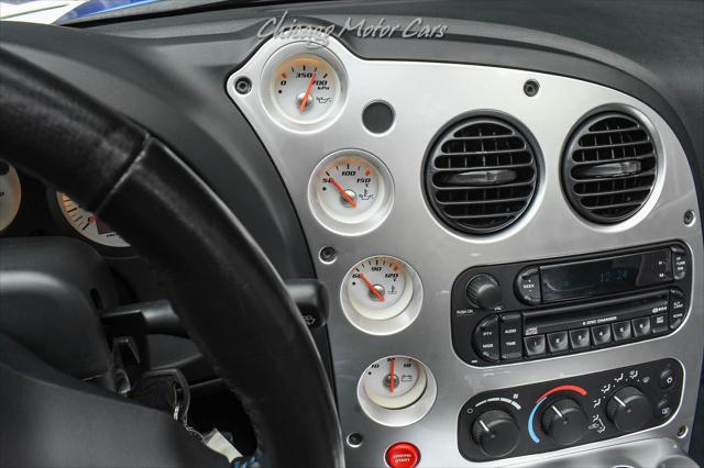2005 Dodge Viper SRT10