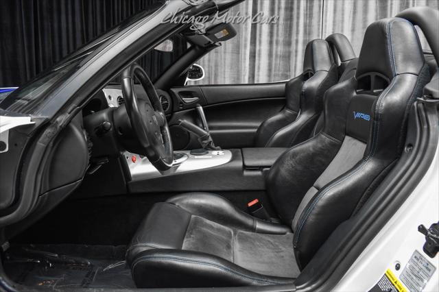 2005 Dodge Viper SRT10