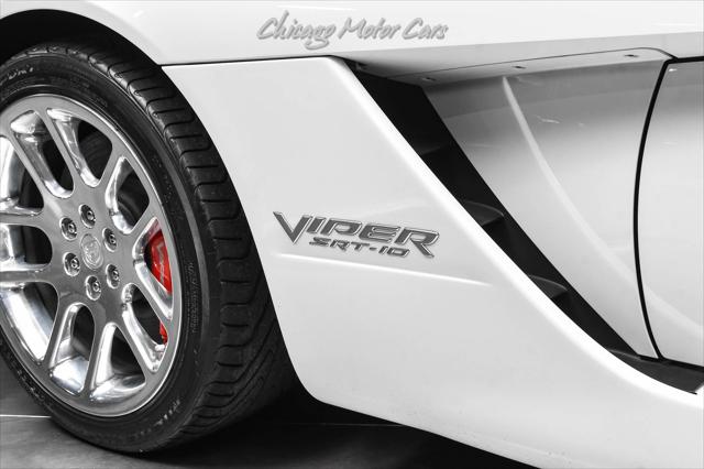 2005 Dodge Viper SRT10