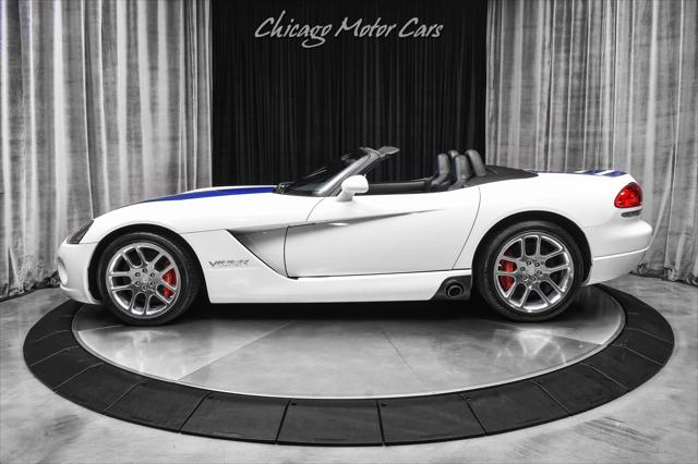 2005 Dodge Viper SRT10