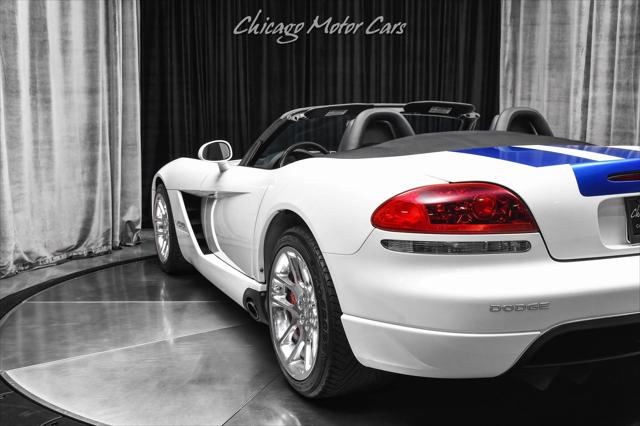 2005 Dodge Viper SRT10