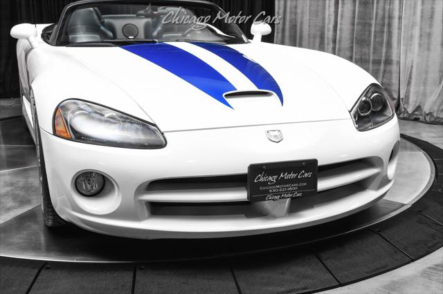 2005 Dodge Viper SRT10