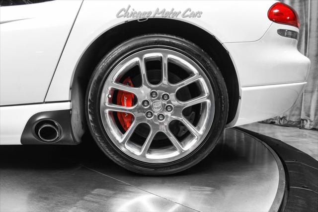 2005 Dodge Viper SRT10
