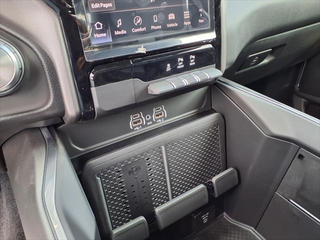 2026 Ram 1500 Laramie Crew Cab 4x2 5'7" Box