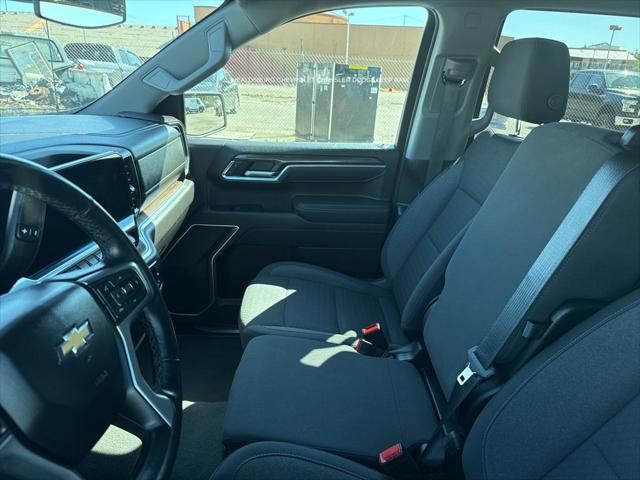 2025 Chevrolet Silverado 1500 4WD Crew Cab Standard Bed LT