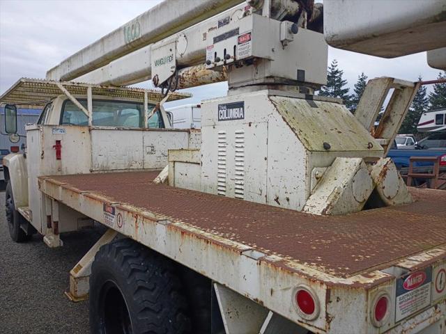 1990 Ford F-800 BOOM TRUCK
