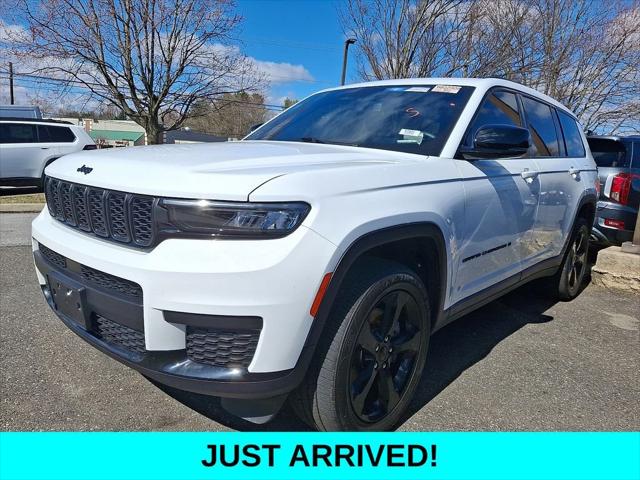 2023 Jeep Grand Cherokee L Altitude 4x4