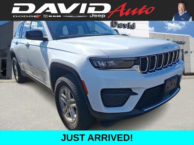 2023 Jeep Grand Cherokee Laredo 4x4 2023 Jeep Grand Cherokee Laredo 4x4
