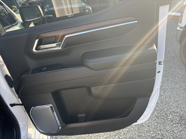 2024 Chevrolet Silverado 1500 4WD Crew Cab Short Bed High Country