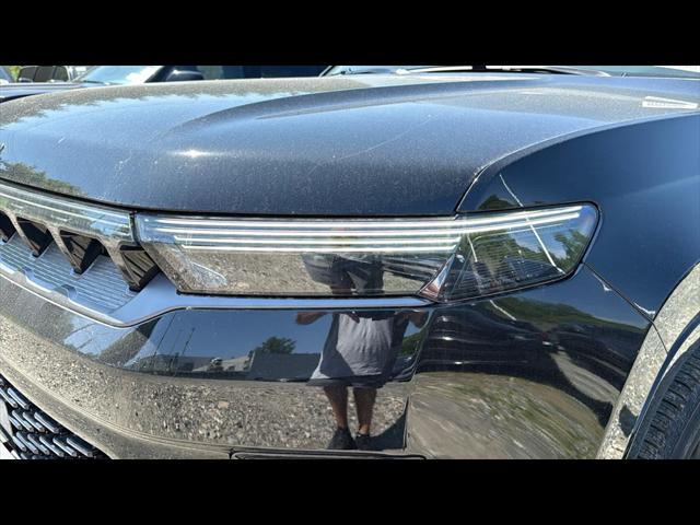 2026 Jeep Grand Wagoneer L Limited Altitude 4x4