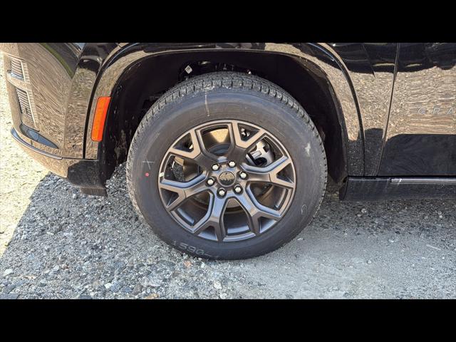 2026 Jeep Grand Wagoneer L Limited Altitude 4x4