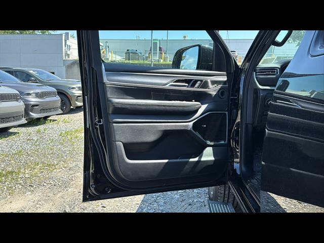 2026 Jeep Grand Wagoneer L Limited Altitude 4x4