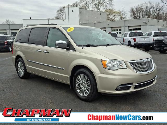 2015 Chrysler Town and Country Touring-L 2015 Chrysler Town and Country Touring-L
