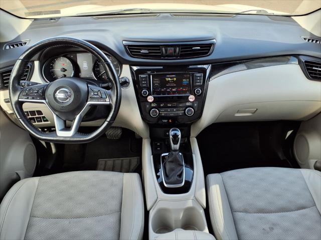 2022 Nissan Rogue Sport SV