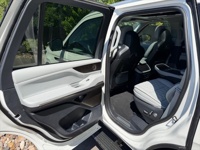 2026 Lincoln Navigator Black Label