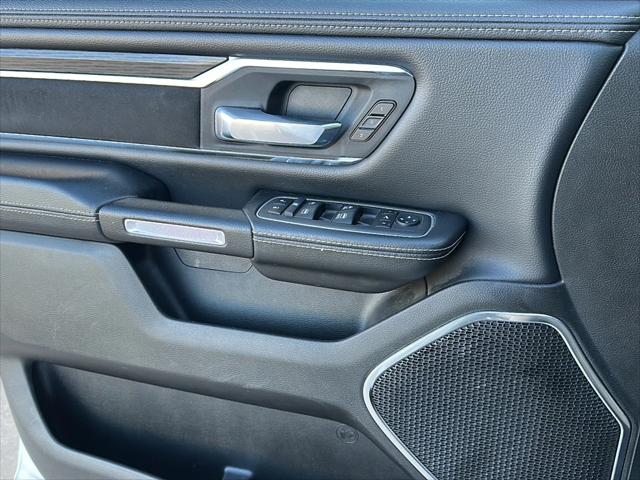 2024 Ram 1500 Laramie Crew Cab 4x2 5'7" Box