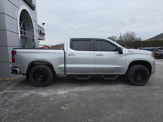 2022 Chevrolet Silverado 1500 4WD Crew Cab Short Bed RST 2022 Chevrolet Silverado 1500 4WD Crew Cab Short Bed RST