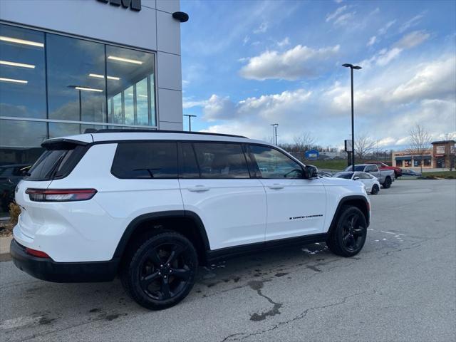 2023 Jeep Grand Cherokee L Altitude 4x4 2023 Jeep Grand Cherokee L Altitude 4x4