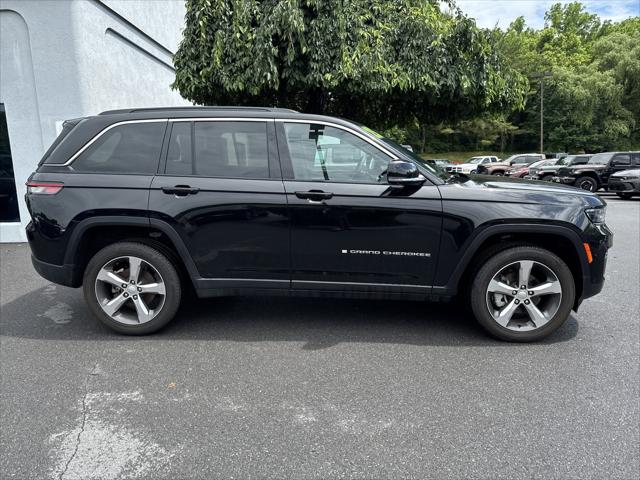 2025 Jeep Grand Cherokee Limited 4x4 2025 Jeep Grand Cherokee Limited 4x4