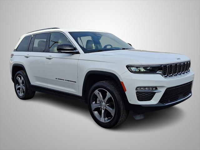 2023 Jeep Grand Cherokee Limited 4x4 2023 Jeep Grand Cherokee Limited 4x4