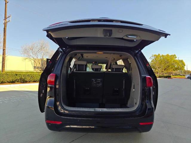 2016 Kia Sedona EX