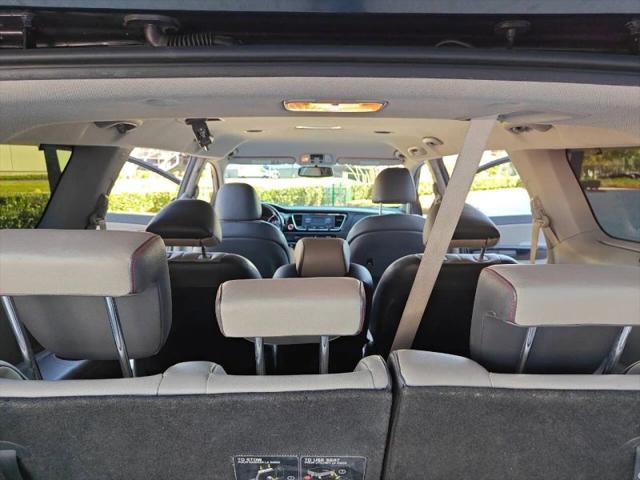 2016 Kia Sedona EX
