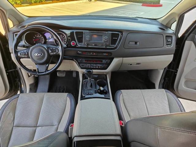 2016 Kia Sedona EX