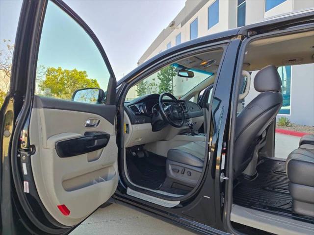 2016 Kia Sedona EX