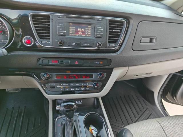 2016 Kia Sedona EX