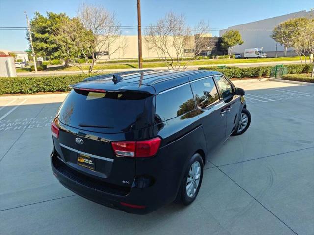 2016 Kia Sedona EX