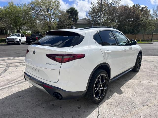 2022 Alfa Romeo Stelvio Ti AWD